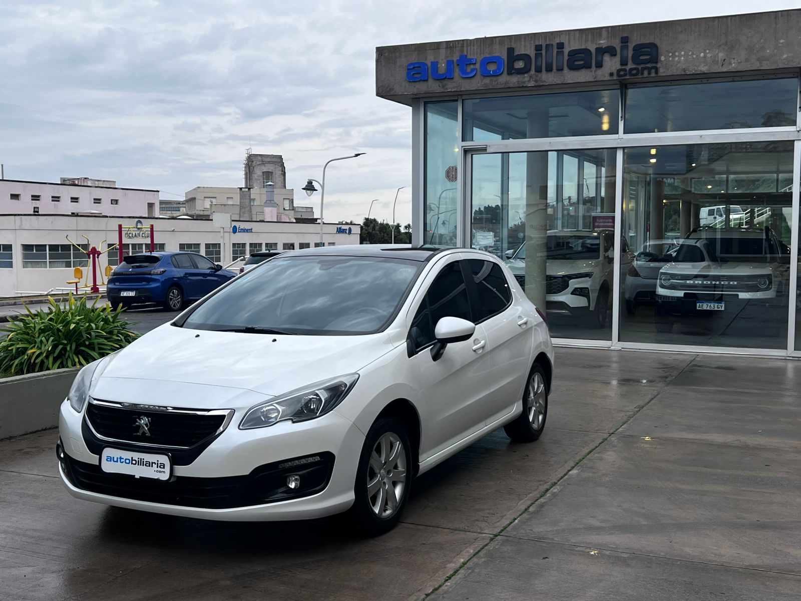 Peugeot 308